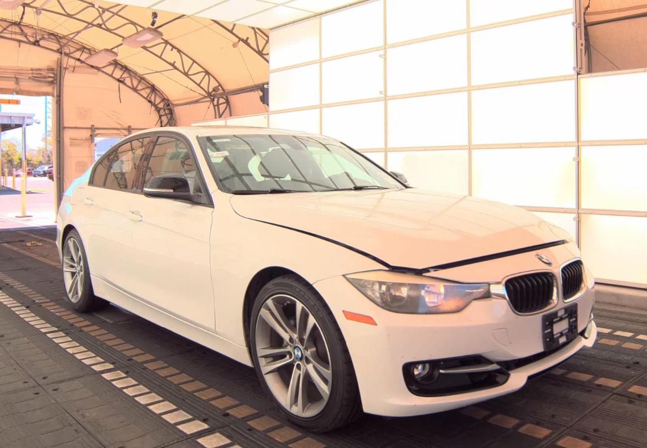 BMW 328i  2014