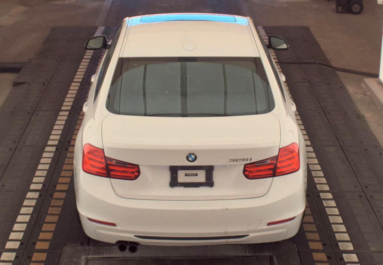 BMW 328i  2014