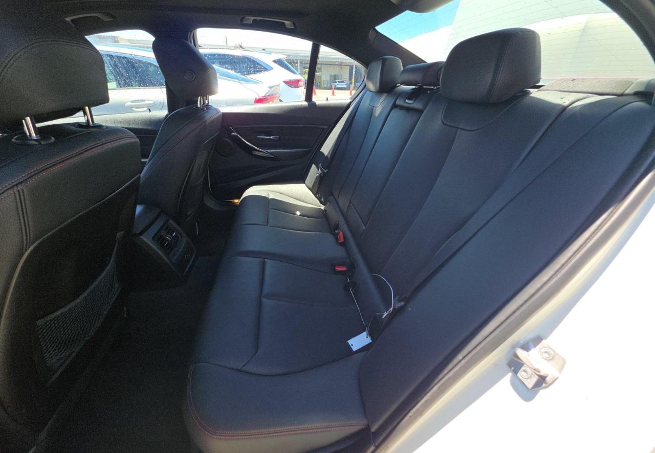 BMW 328i  2014