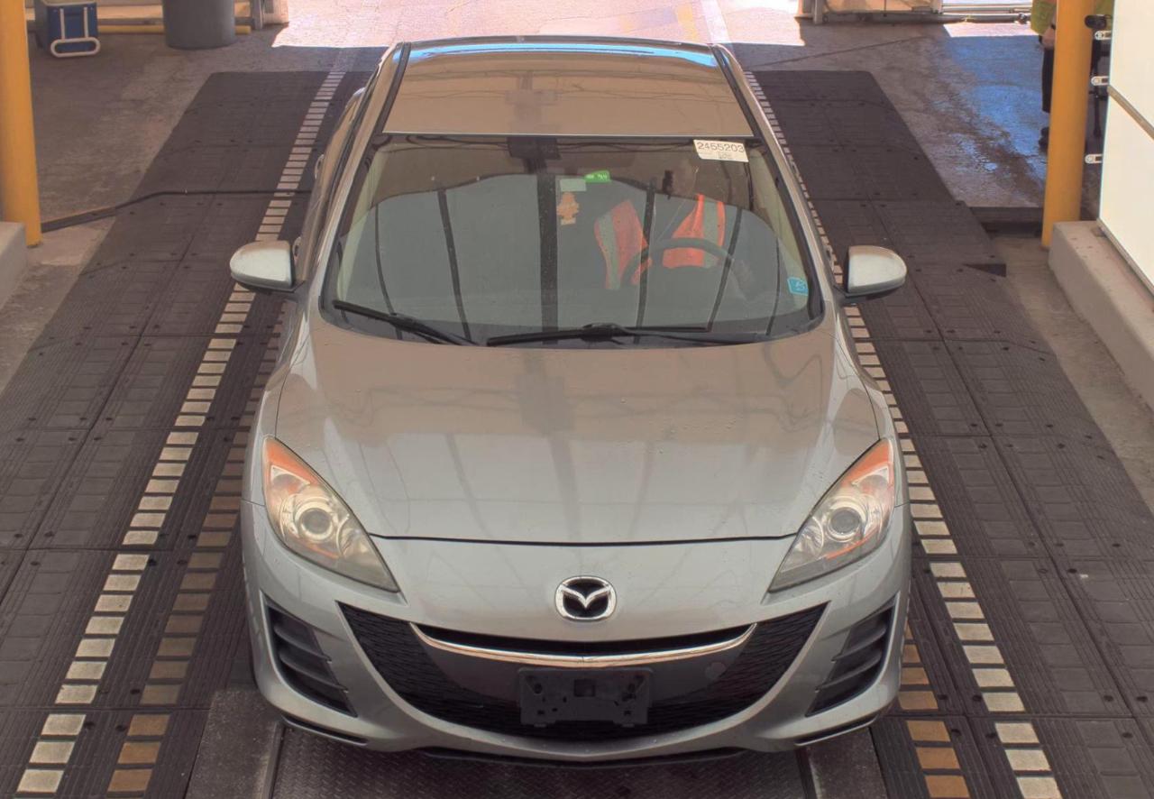 Mazda MAZDA3  2010