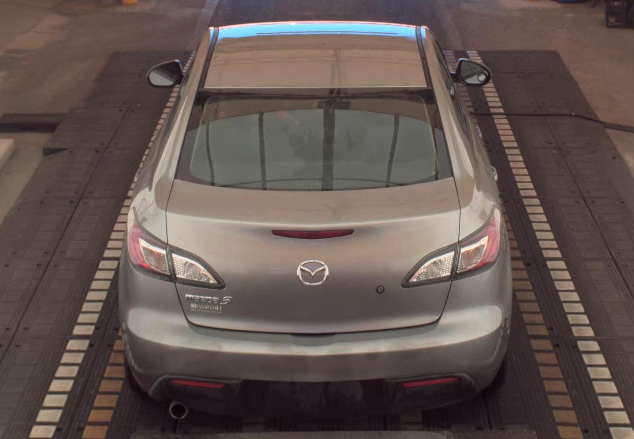 Mazda MAZDA3  2010