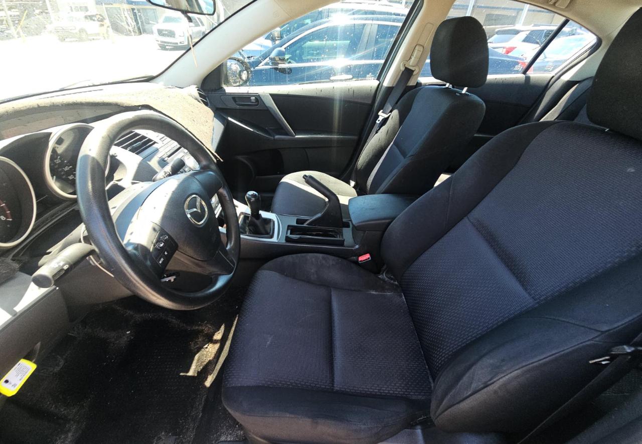 Mazda MAZDA3  2010
