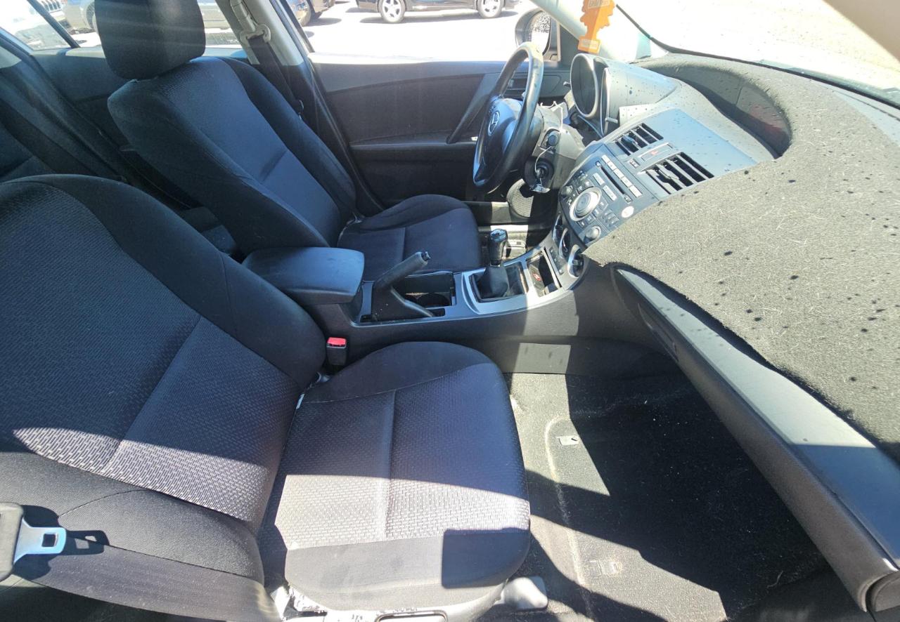 Mazda MAZDA3  2010