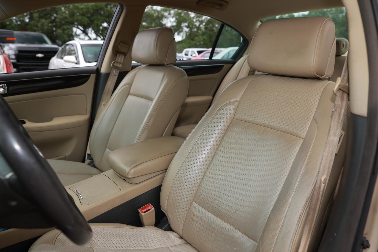 Hyundai Genesis  2011