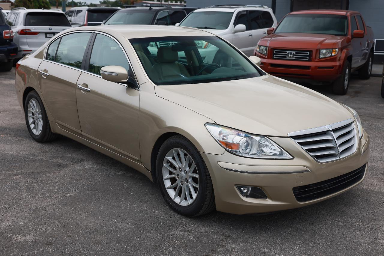 Hyundai Genesis  2011