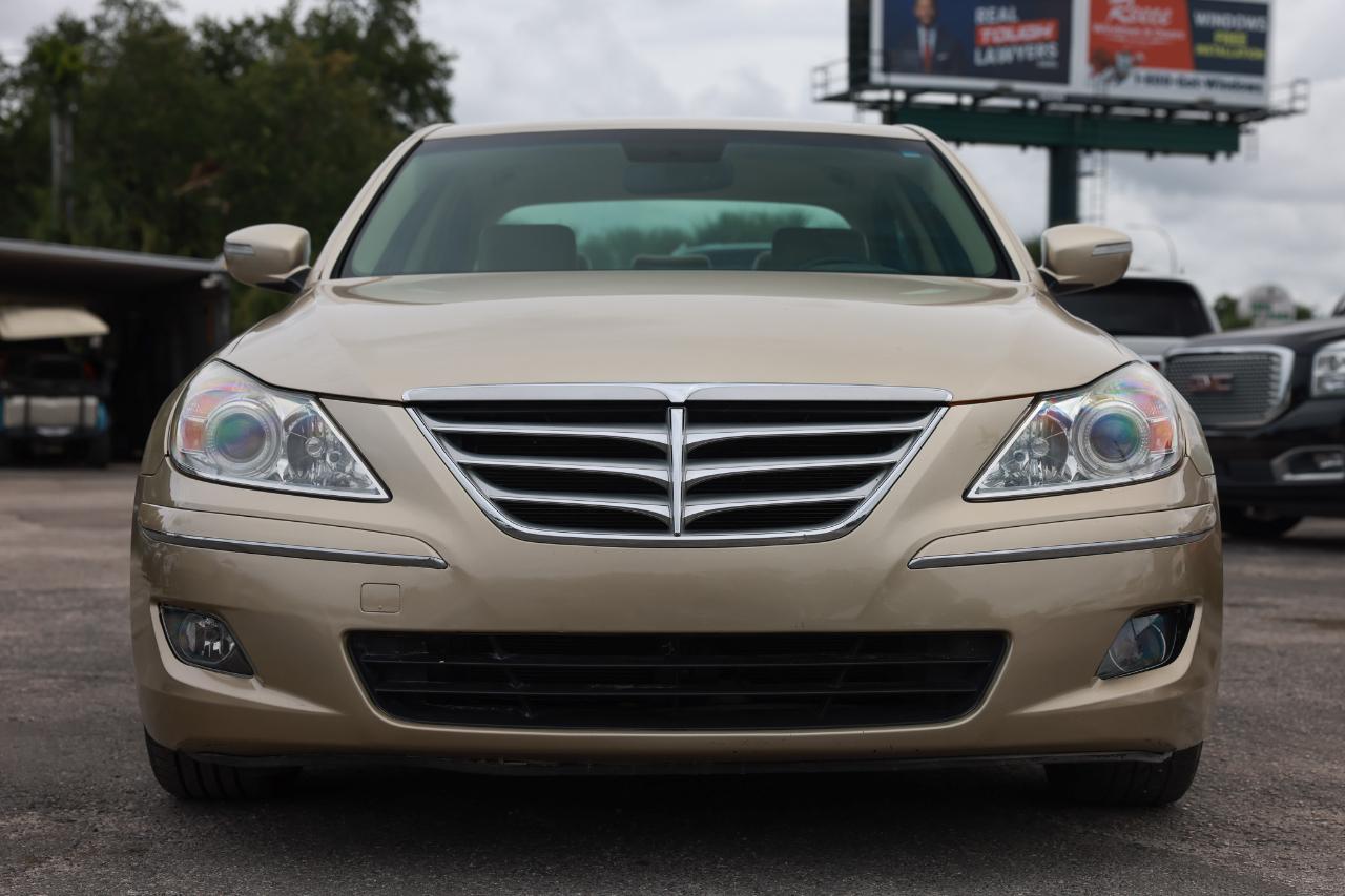 Hyundai Genesis  2011