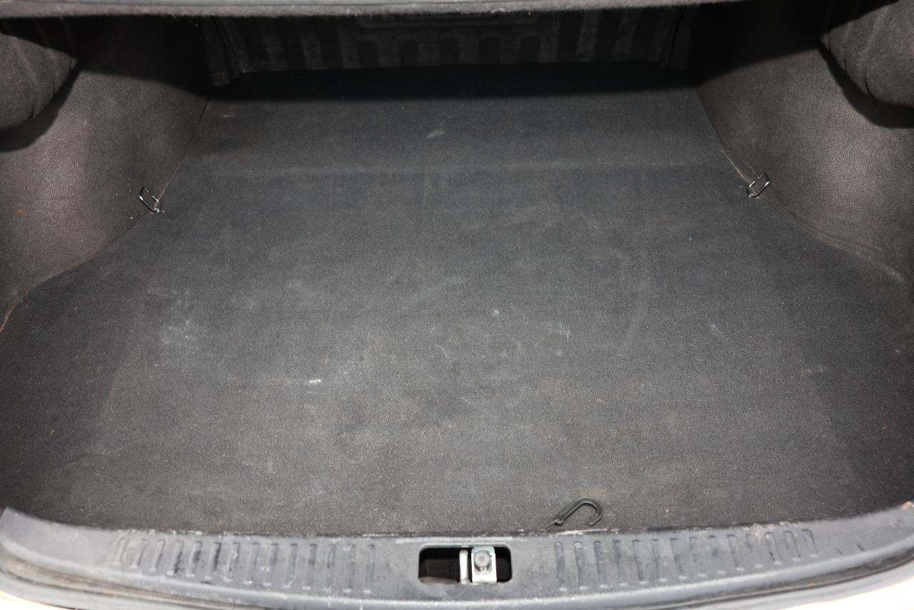 Hyundai Genesis  2011