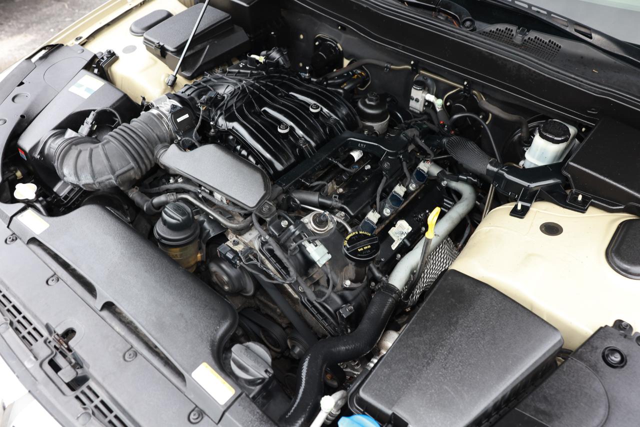 Hyundai Genesis  2011