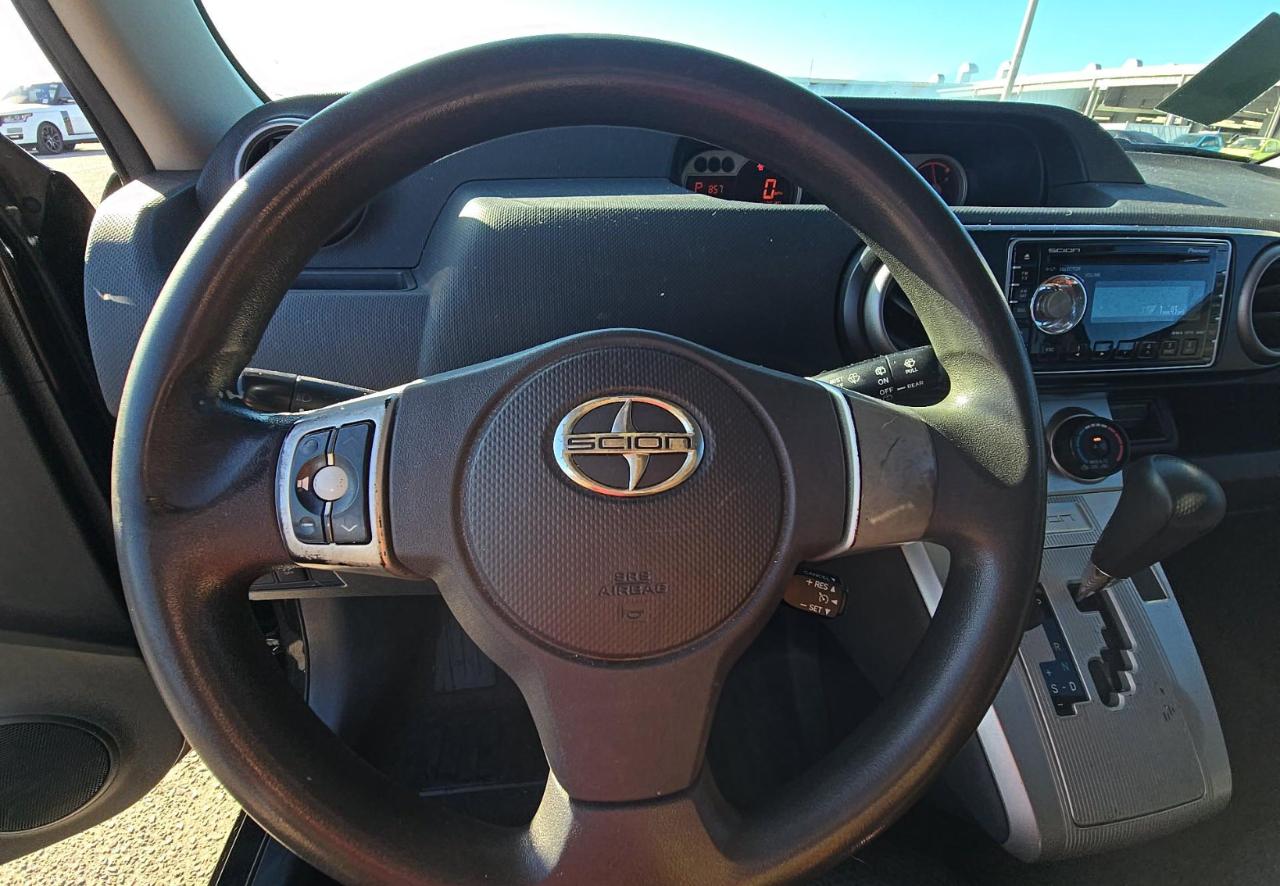 Scion xB  2008