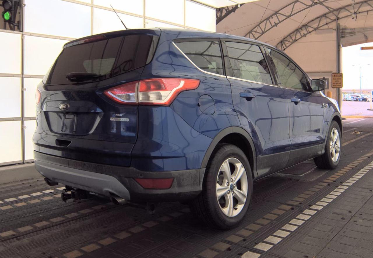 Ford Escape  2014