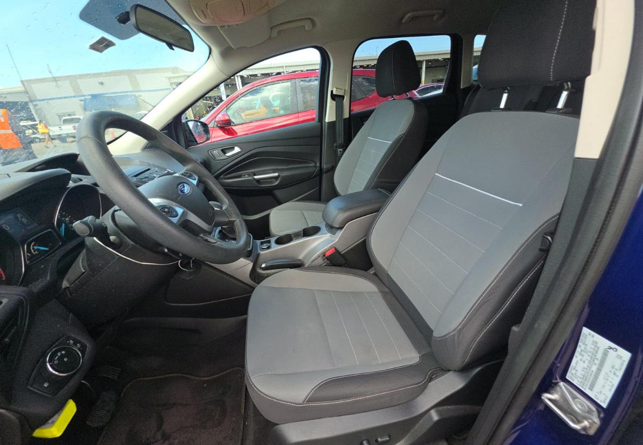 Ford Escape  2014