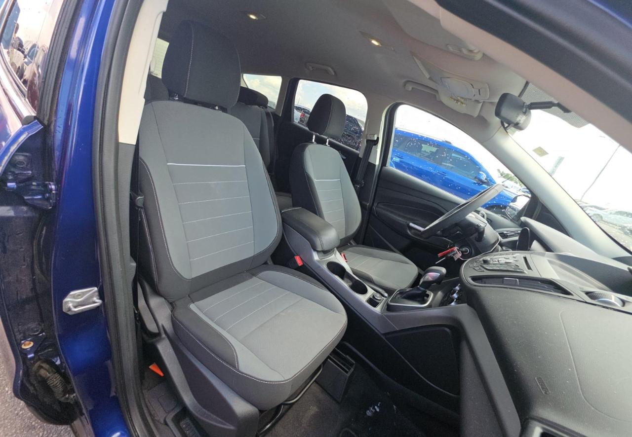 Ford Escape  2014
