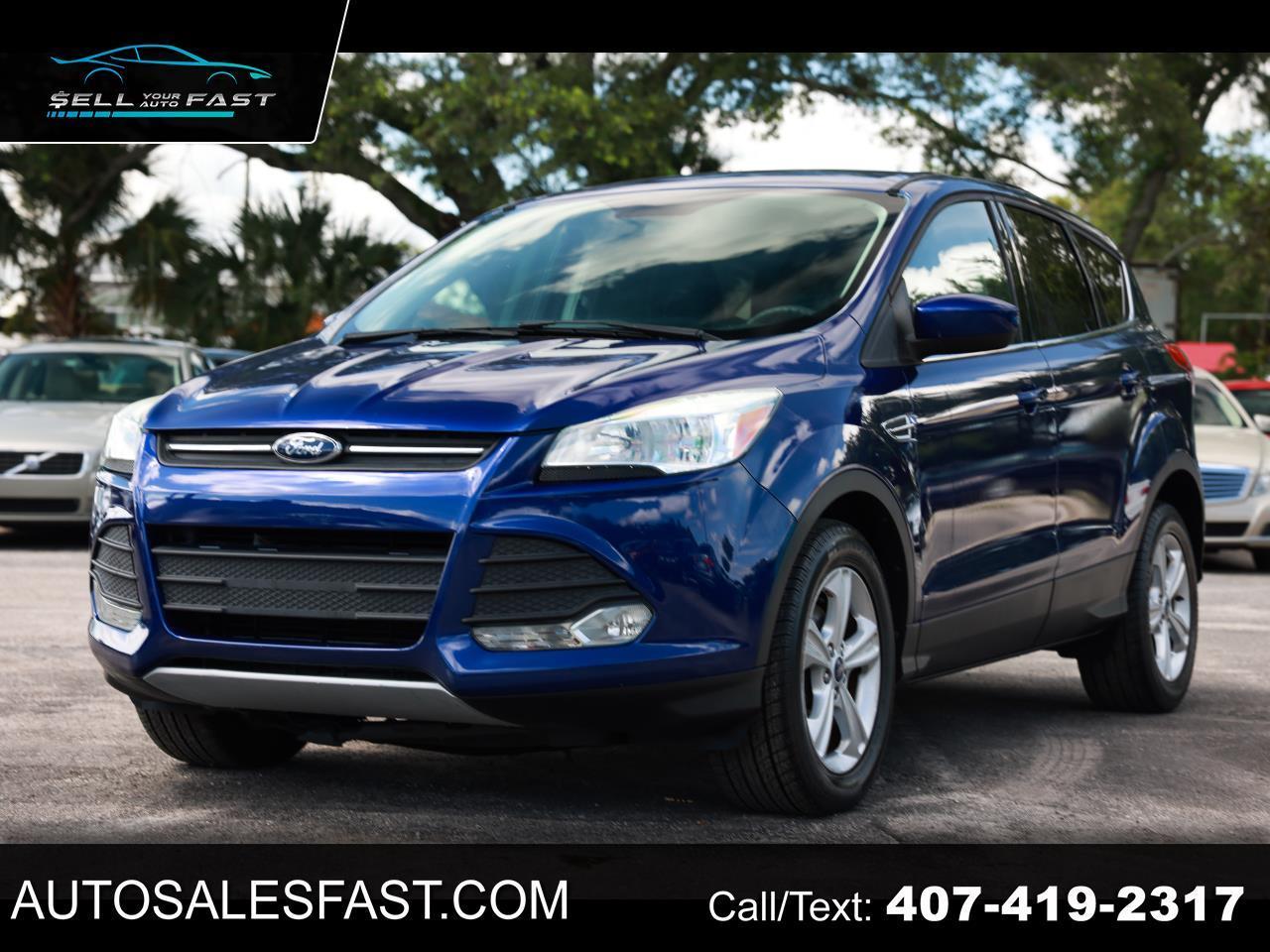 2014 Ford Escape SE's photo