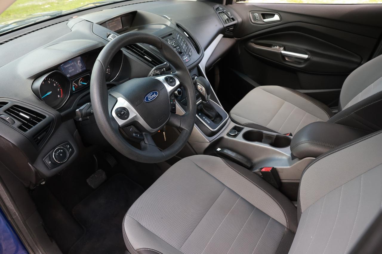 Ford Escape  2014