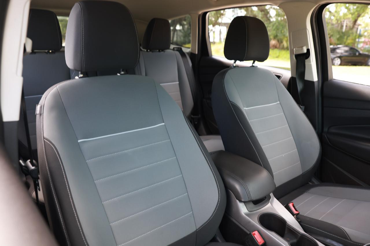 Ford Escape  2014