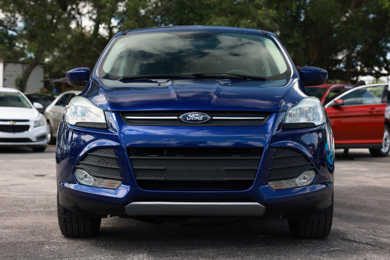 Ford Escape  2014