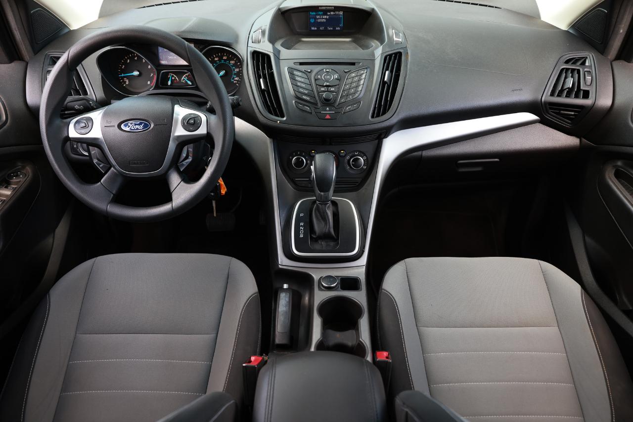 Ford Escape  2014