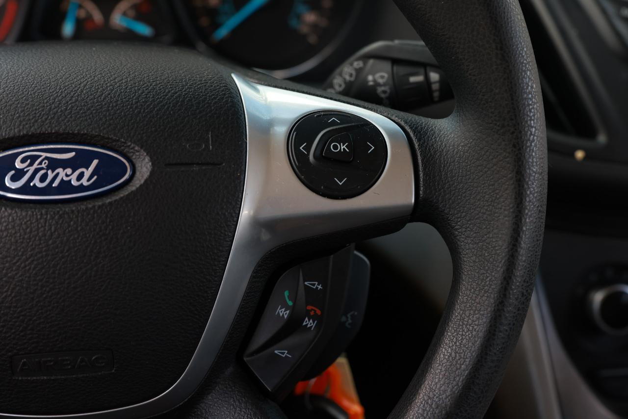 Ford Escape  2014