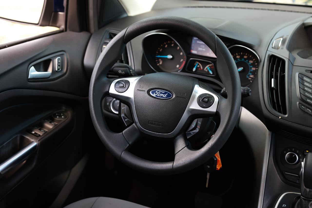 Ford Escape  2014