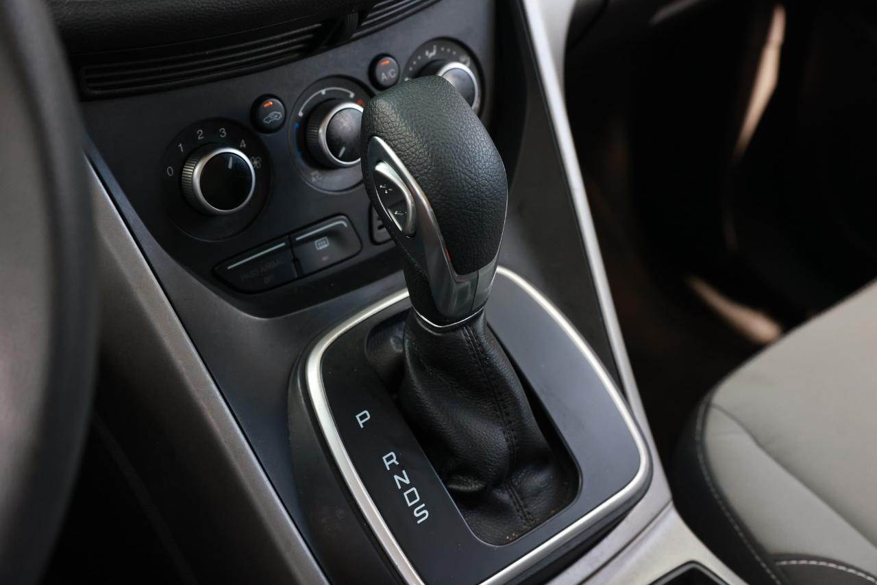 Ford Escape  2014