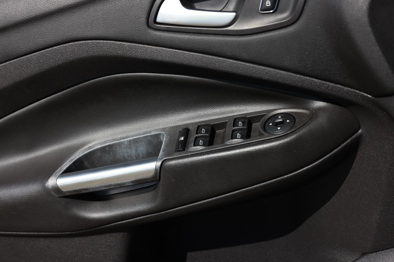 Ford Escape  2014