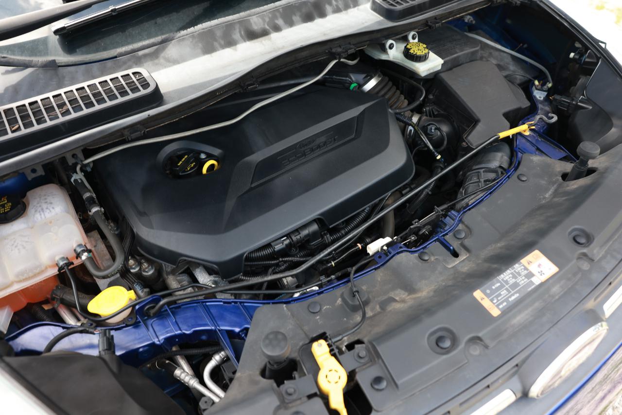 Ford Escape  2014