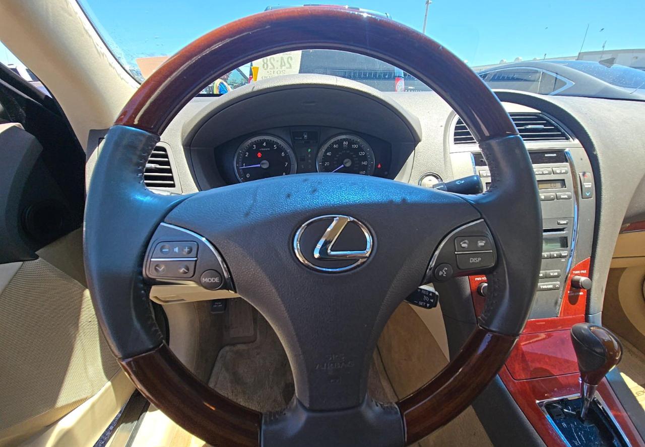 Lexus ES 350  2012