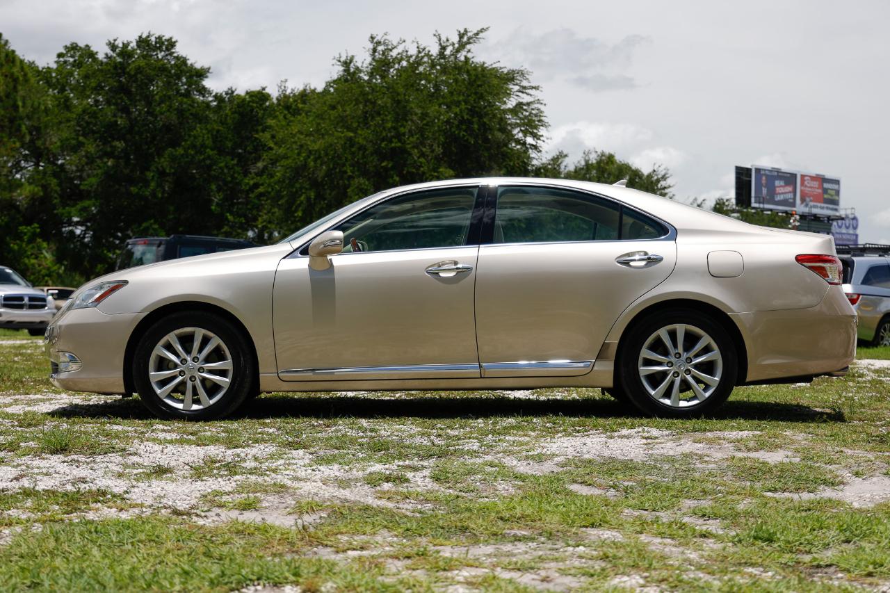Lexus ES 350  2012