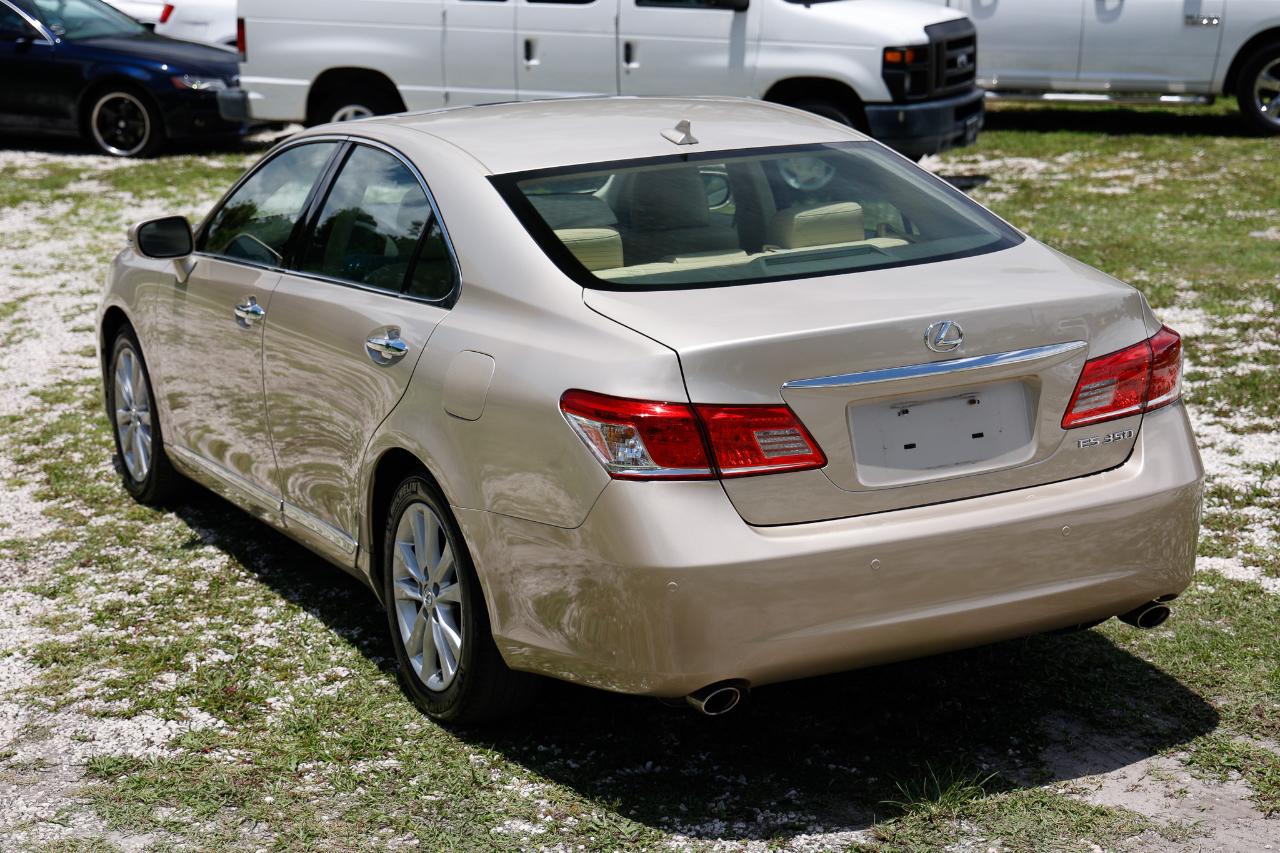 Lexus ES 350  2012