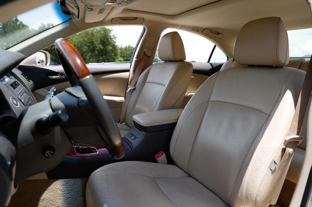 Lexus ES 350  2012