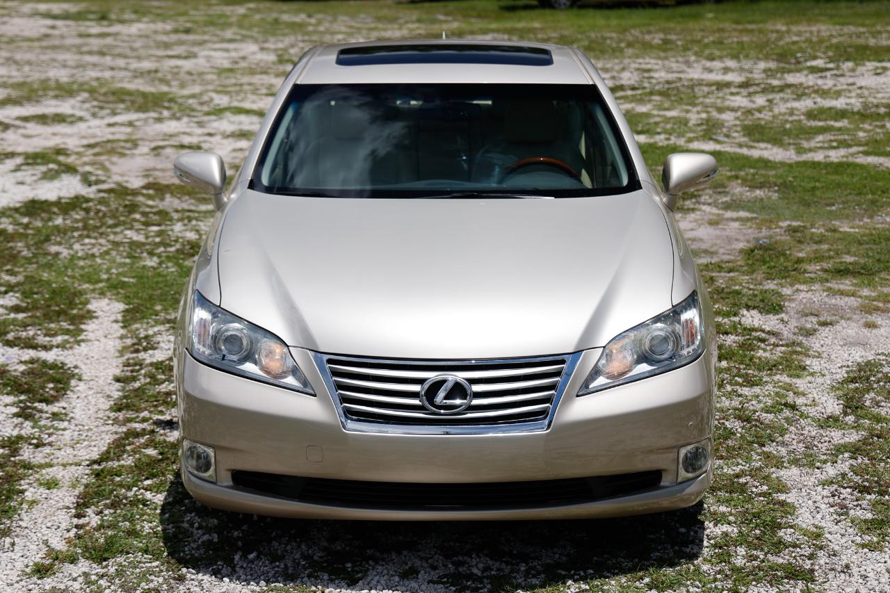 Lexus ES 350  2012