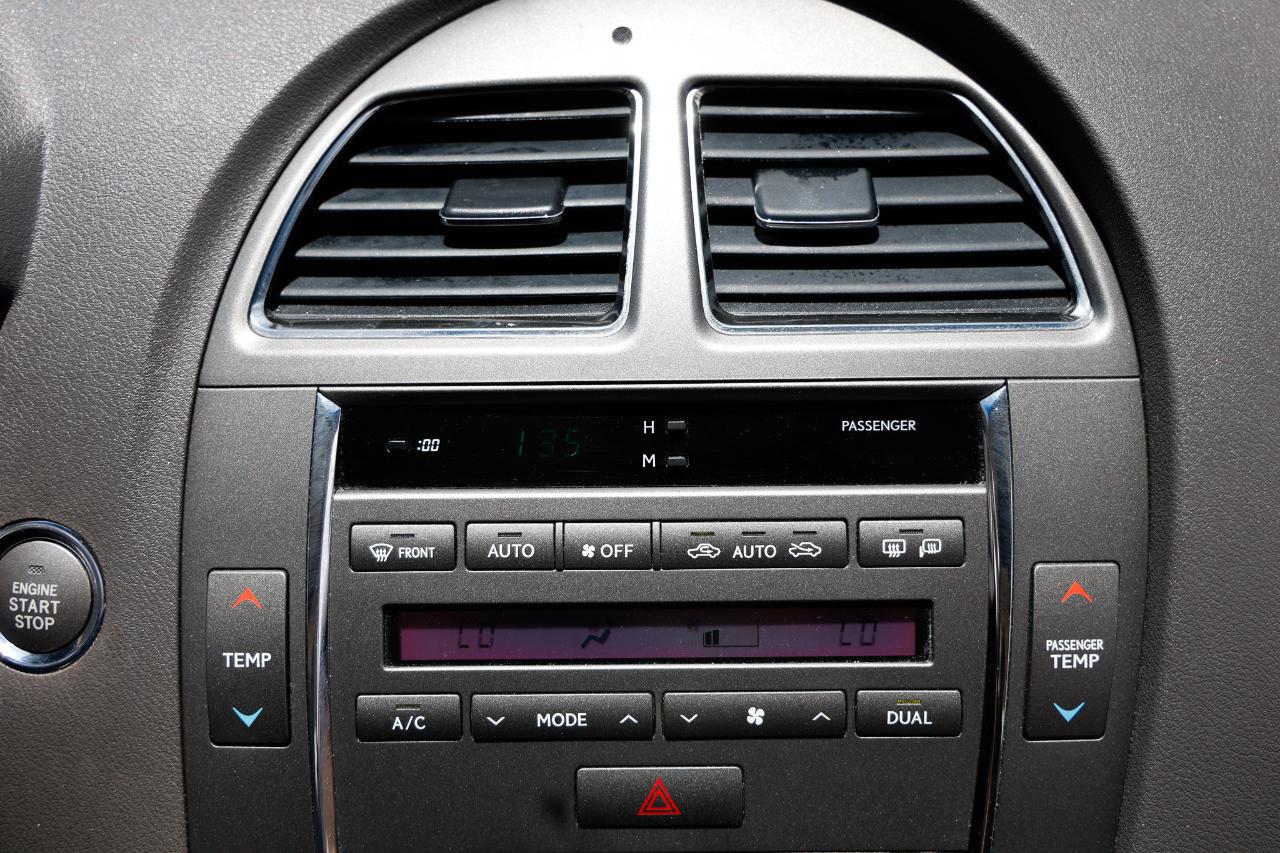 Lexus ES 350  2012