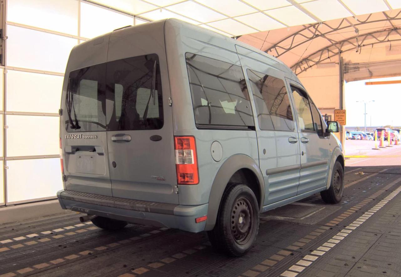 Ford Transit Connect Wagon  2012
