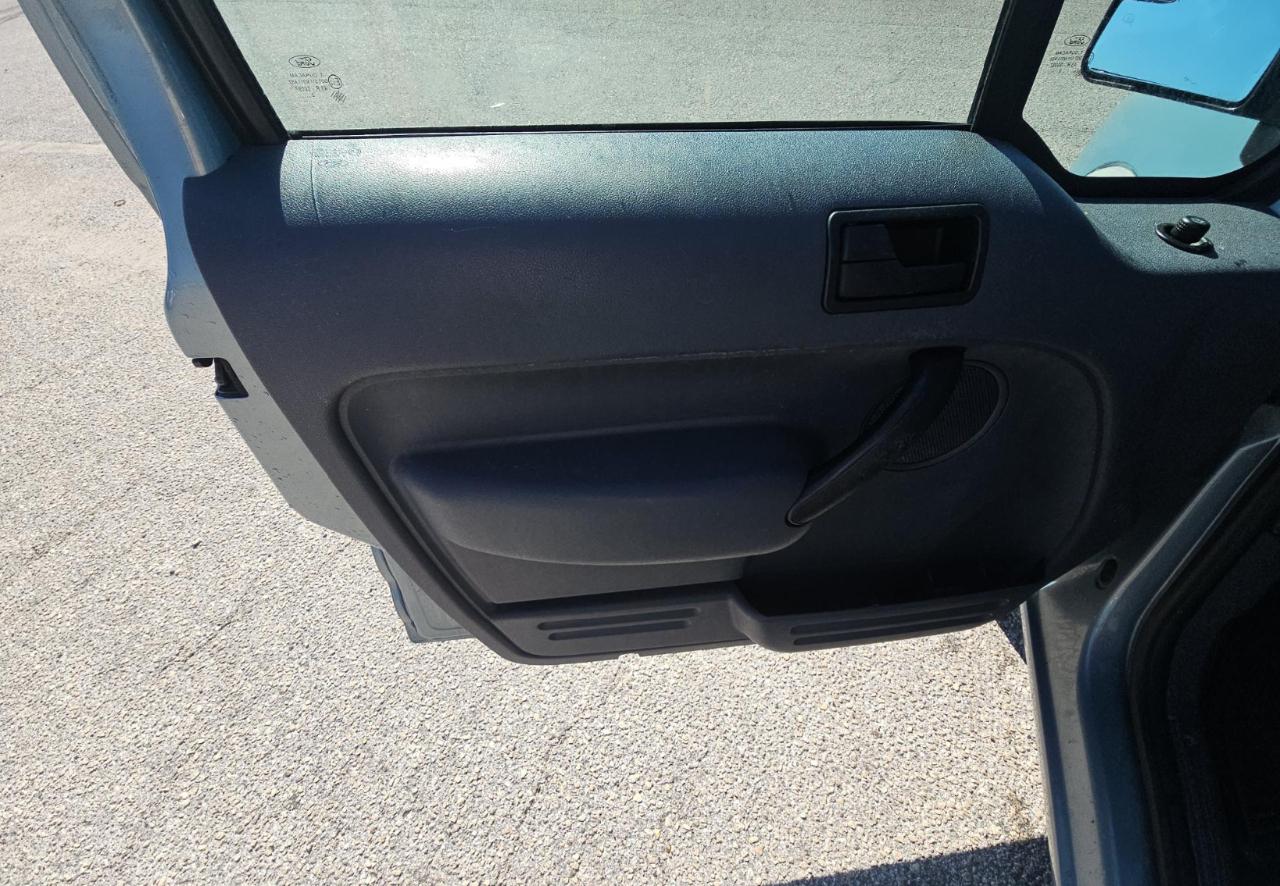 Ford Transit Connect Wagon  2012