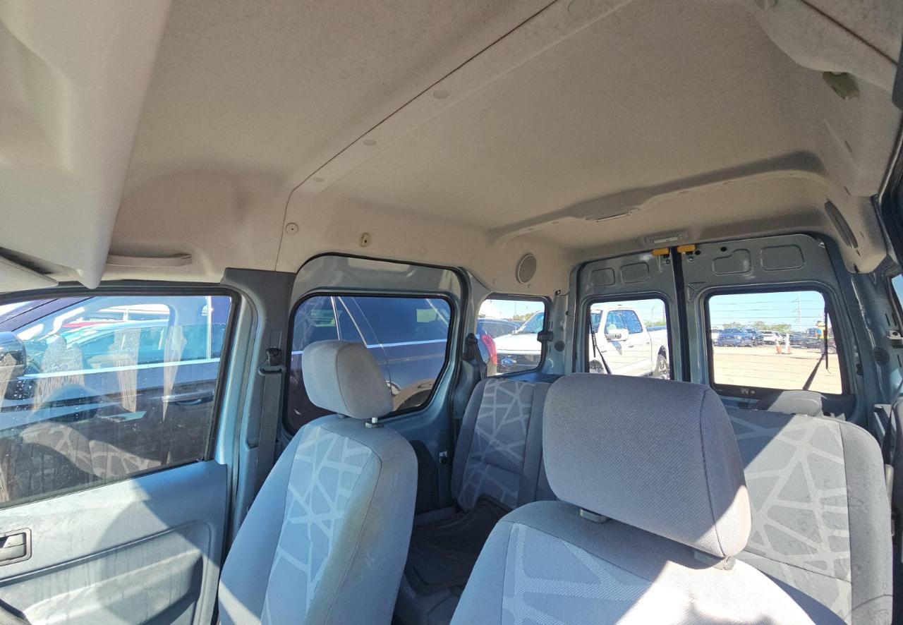 Ford Transit Connect Wagon  2012