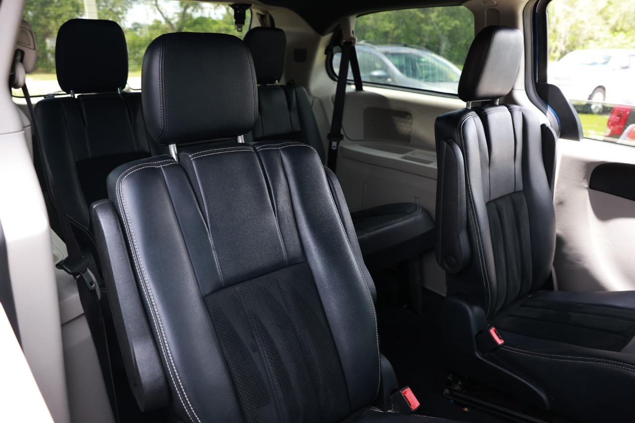 Dodge Grand Caravan  2017