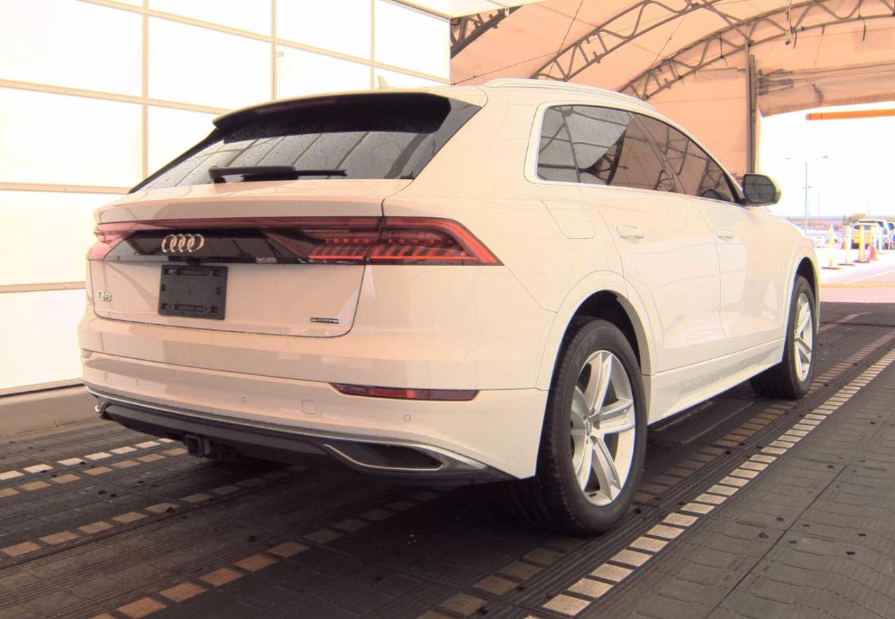 Audi Q8  2019