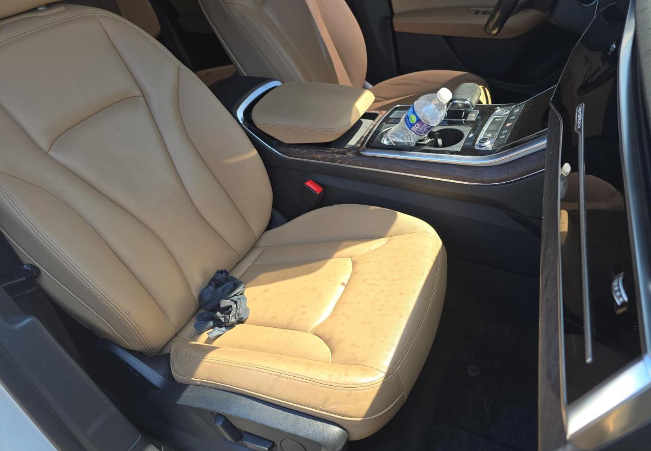 Audi Q8  2019