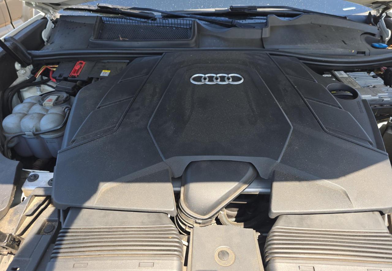 Audi Q8  2019