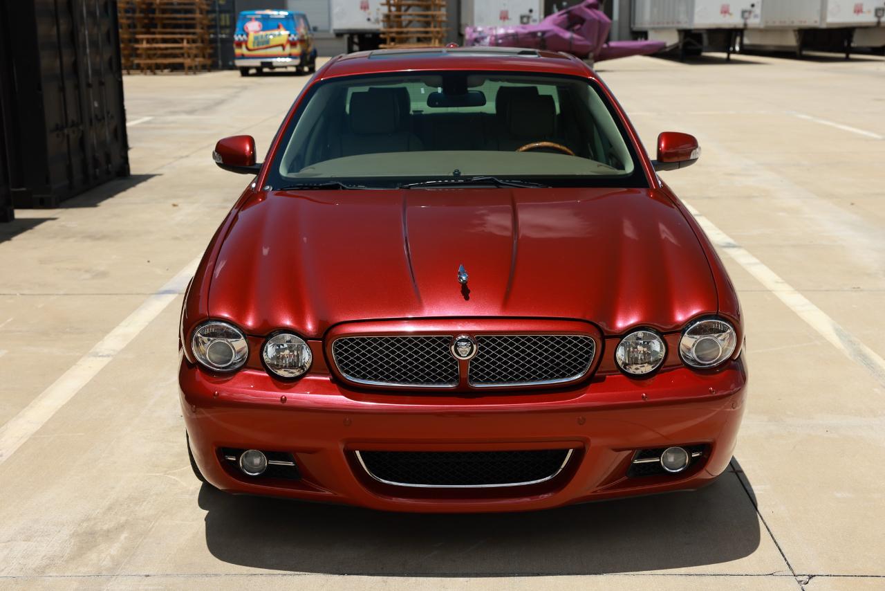 Jaguar XJ8  2008
