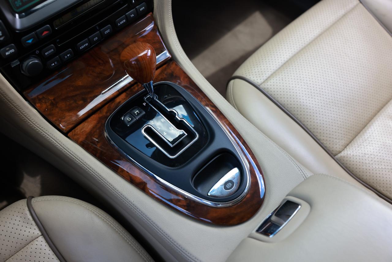 Jaguar XJ8  2008