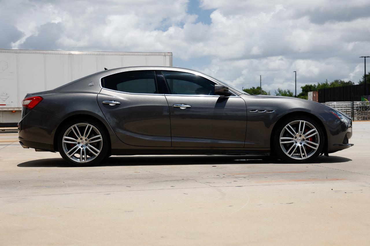 Maserati Ghibli  2016