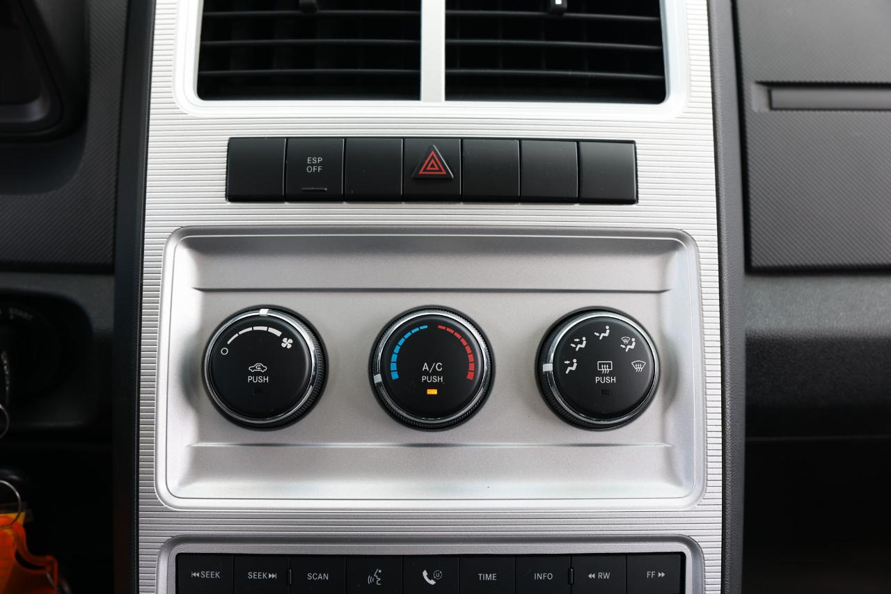 Dodge Journey  2010