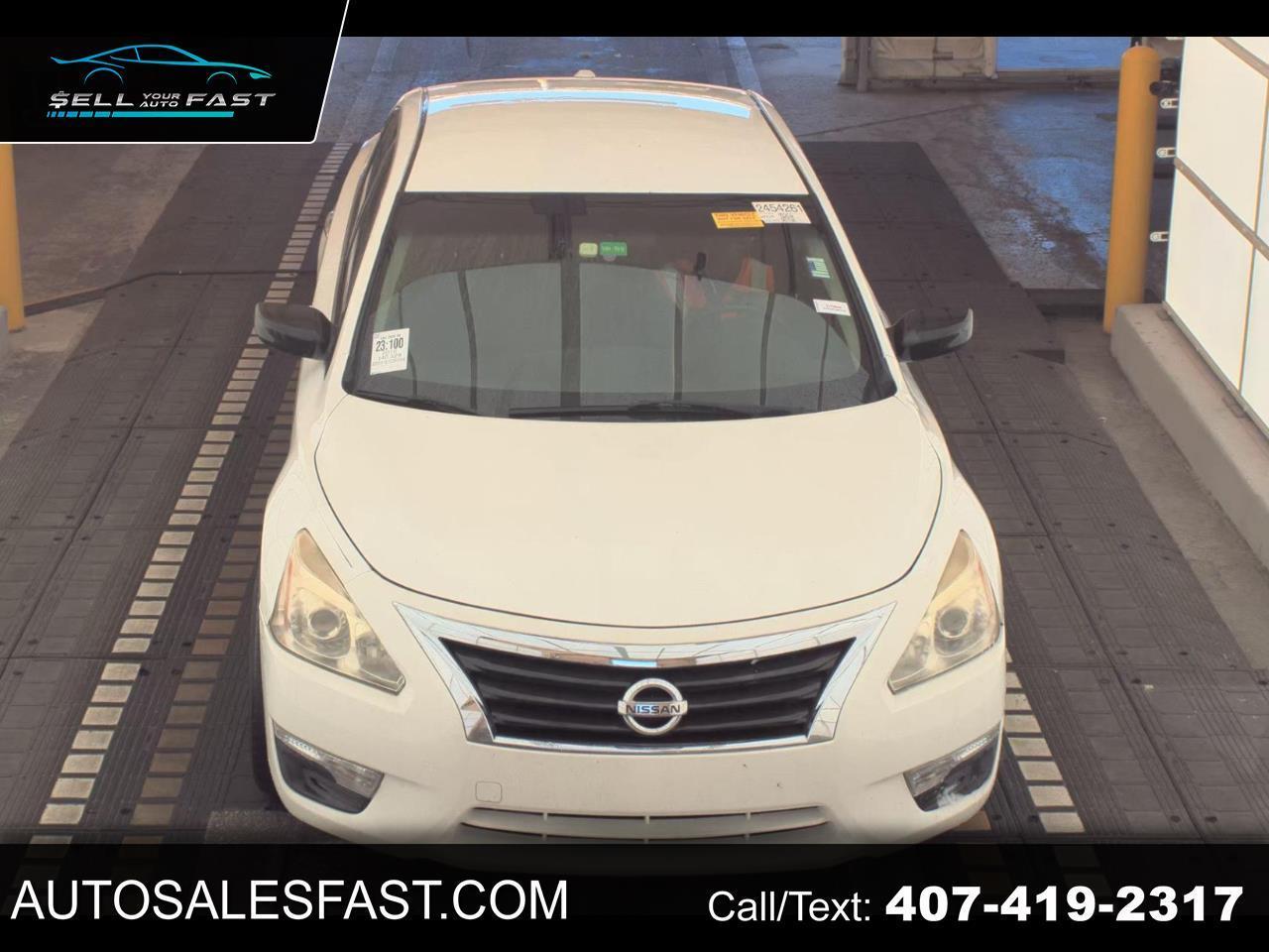 Nissan Altima  2015
