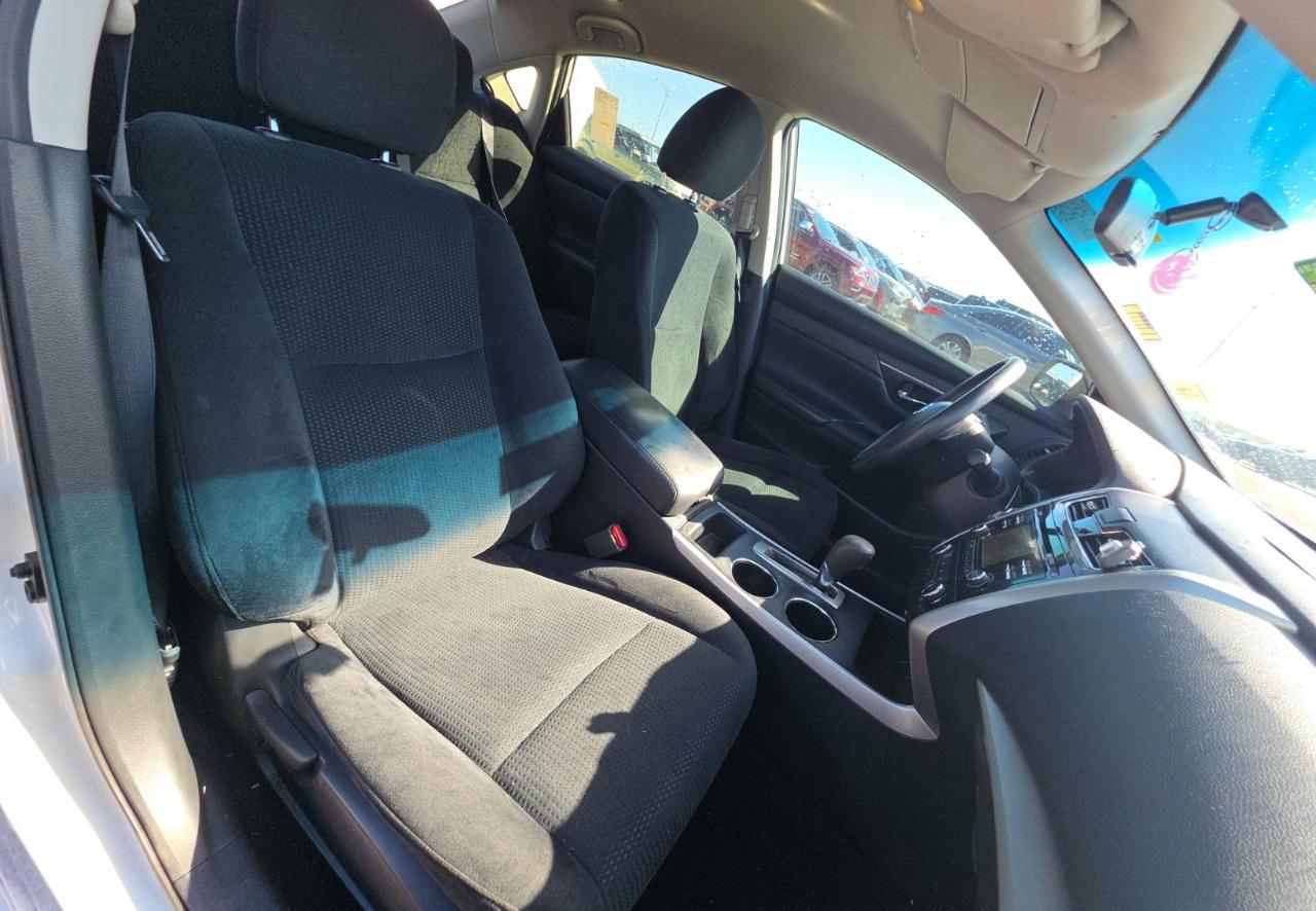 Nissan Altima  2015