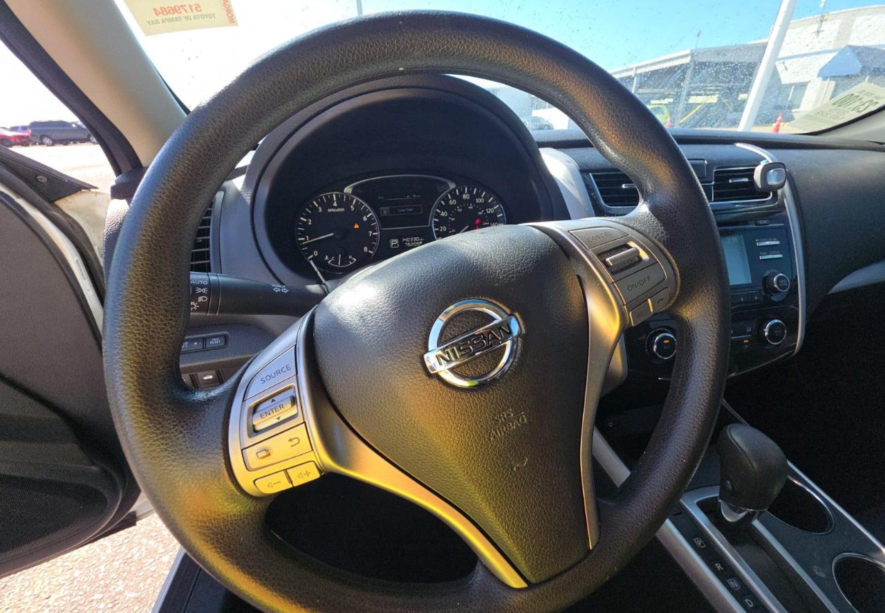 Nissan Altima  2015