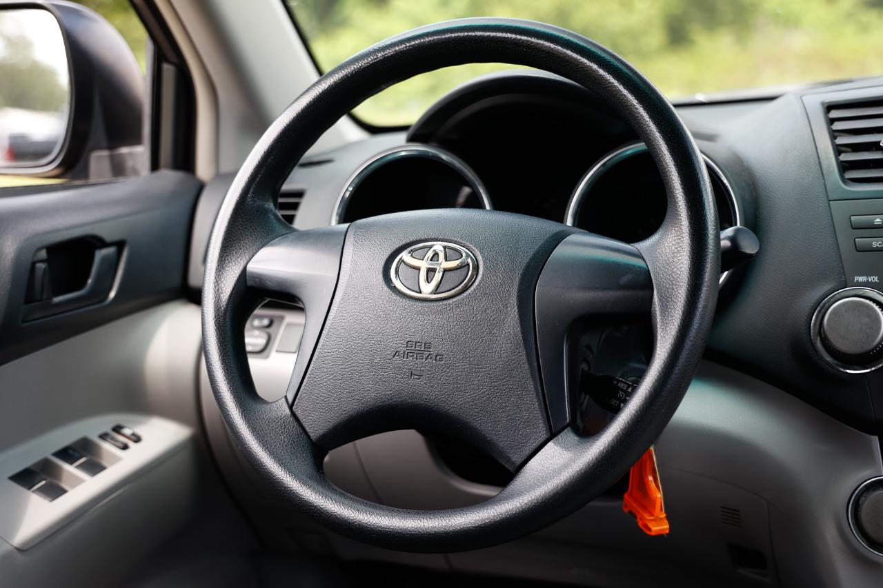Toyota Highlander  2008
