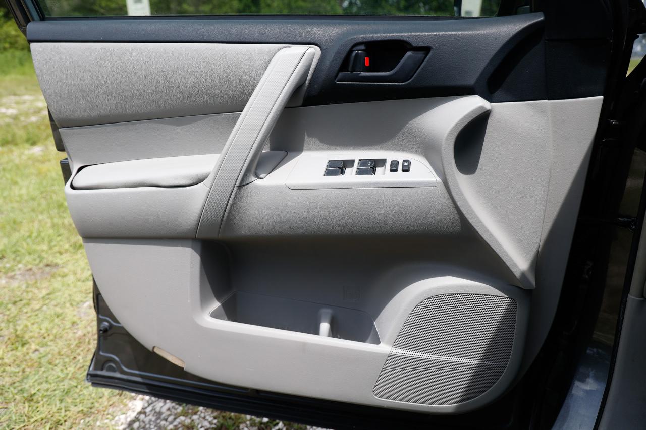 Toyota Highlander  2008