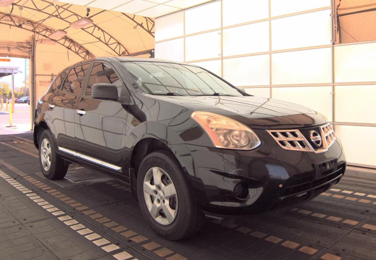 Nissan Rogue  2011