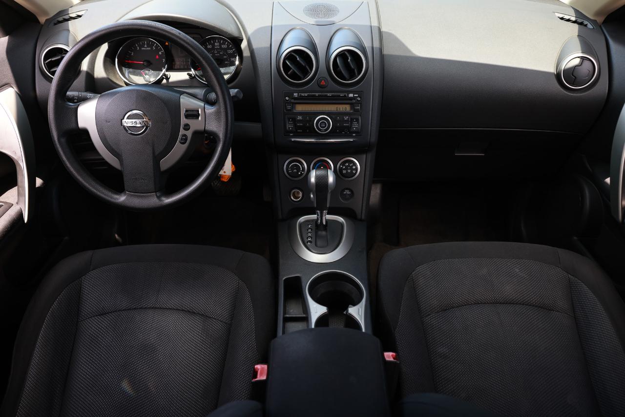 Nissan Rogue  2011